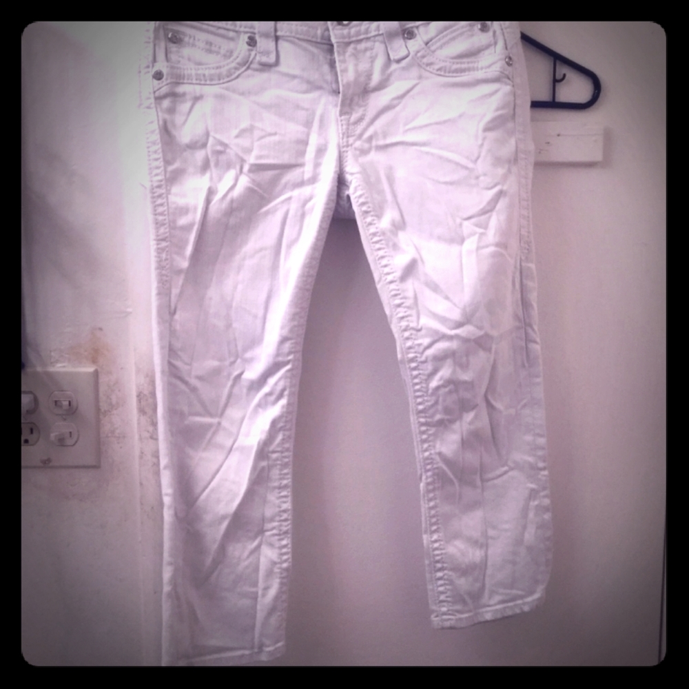 Rock revival Johanna Capri